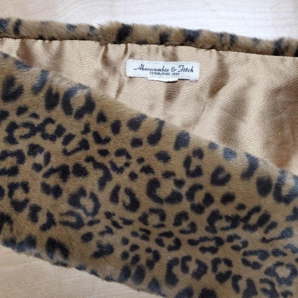 Abercrombie Faux Leopard Stole Scarf